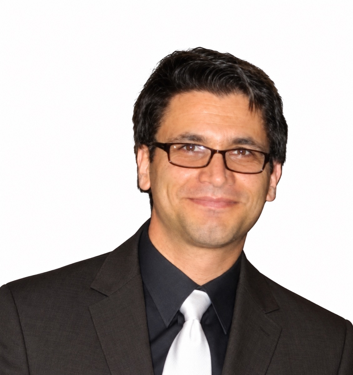 Portrait of Mohammad (Mike) Esmalifalak, PhD